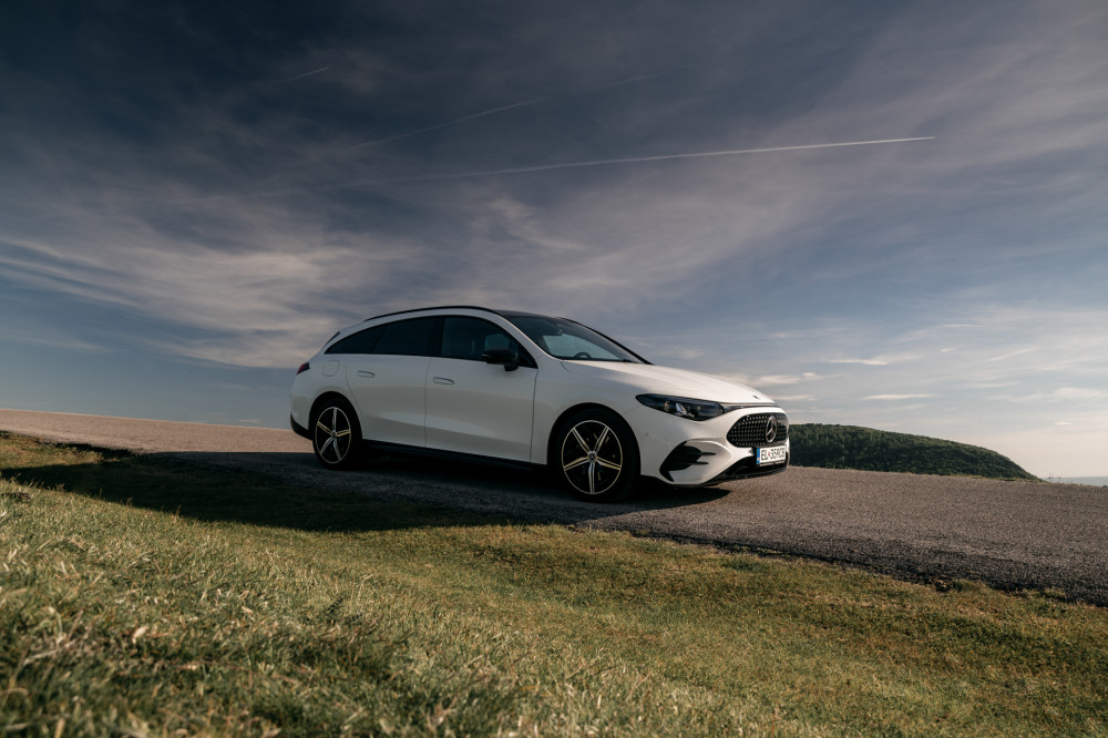 Mercedes-Benz CLA 350 4Matic Shooting Brake
